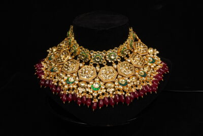 Maroon Classic Gold Finish Kundan Choker Necklace