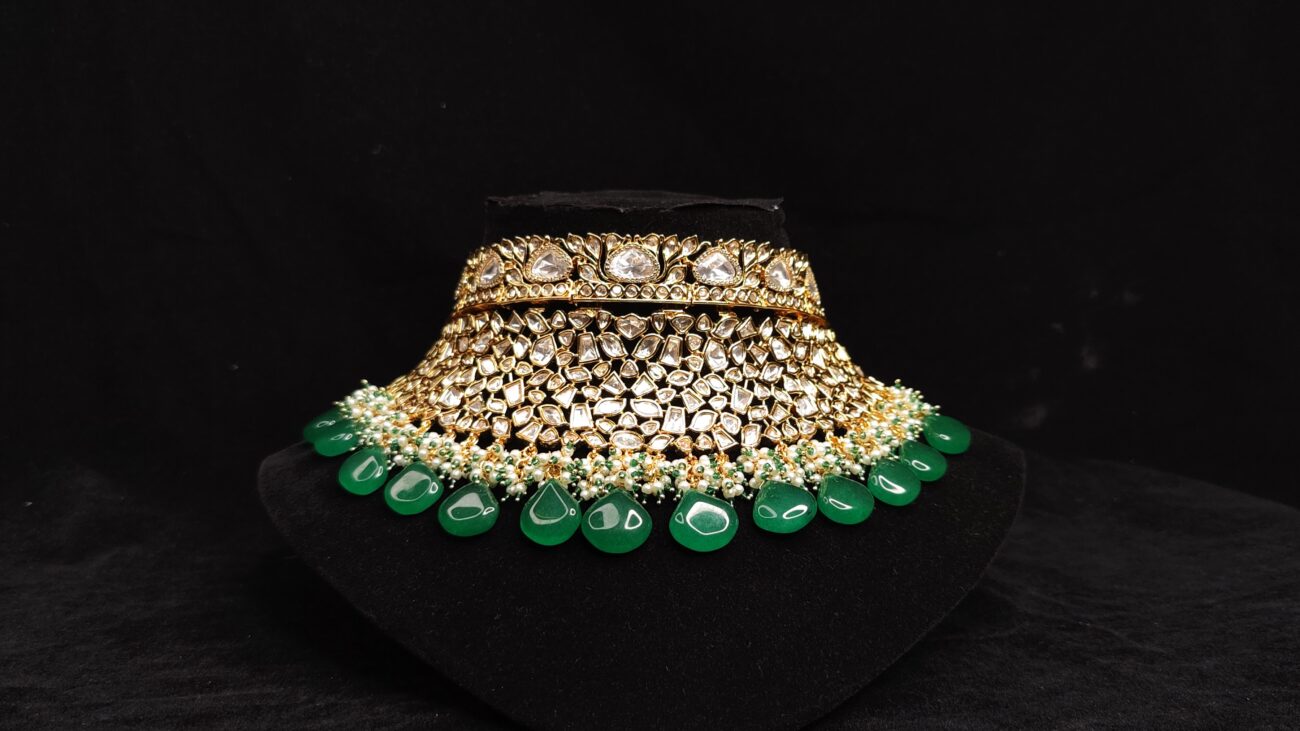 Stately Green Drops & American Diamond Choker Set